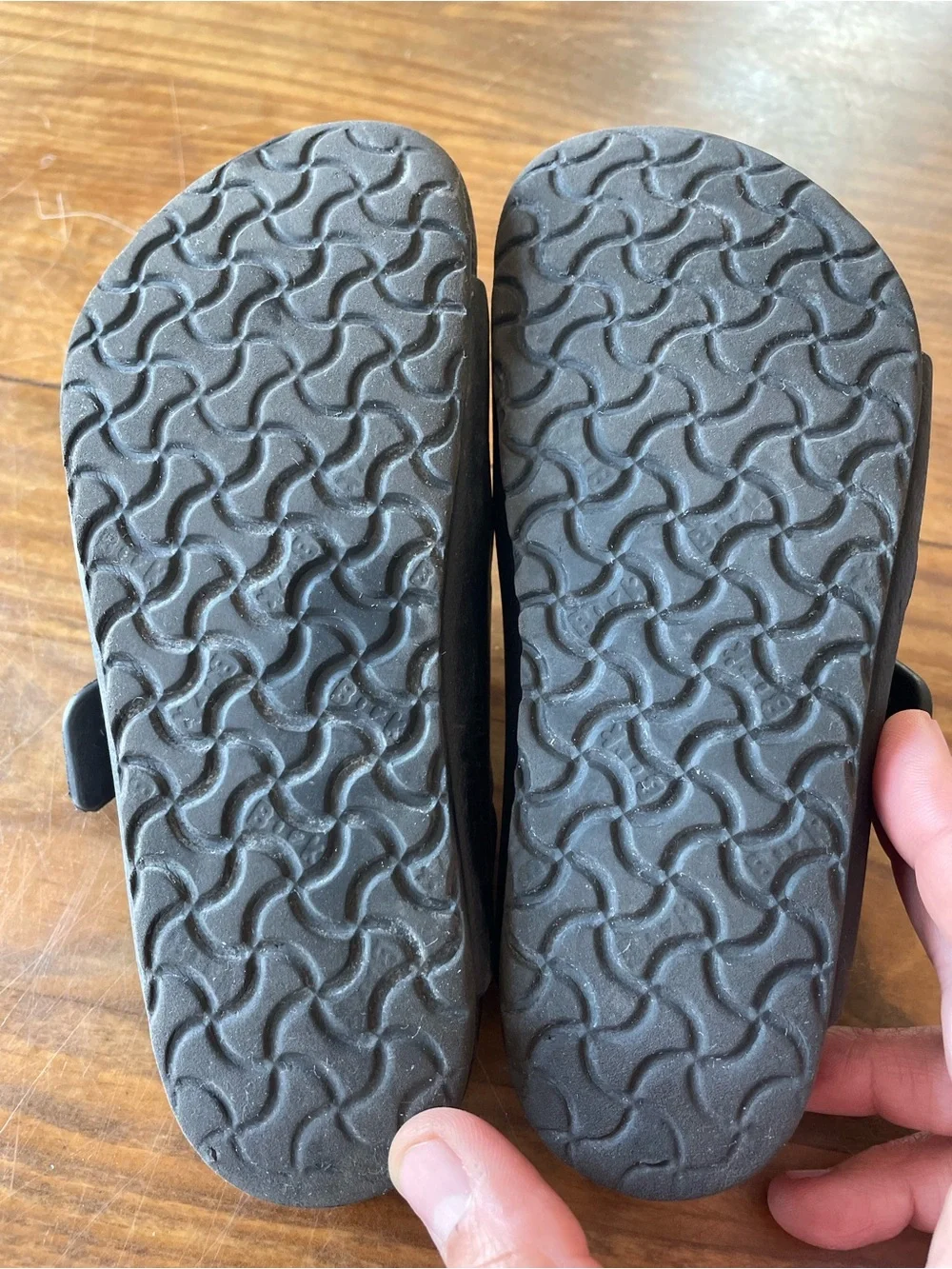 Birkenstock  2-Strap EVA Slide Sandals for Kids Size 30 (12-13 )casual Summer